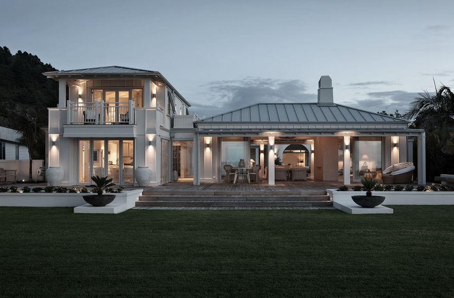 Beachfront Home, 2014