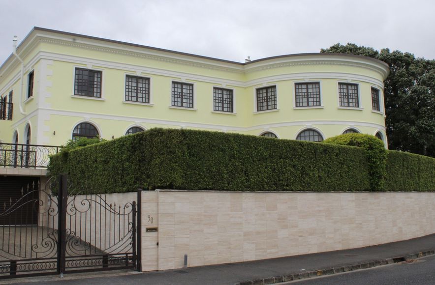 Paratai Drive Mansion