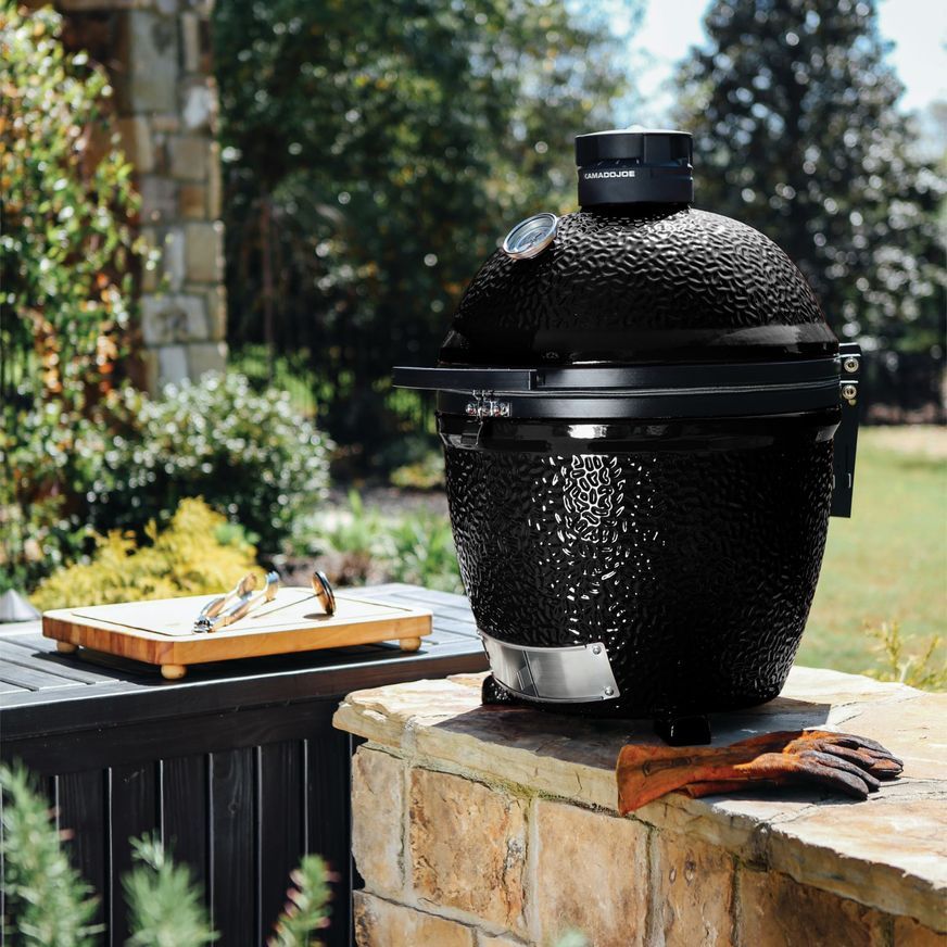 Classic II Stand Alone by Kamado Joe