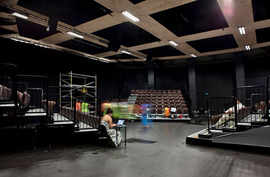  Māngere Arts Centre - Ngā Tohu o Uenuku