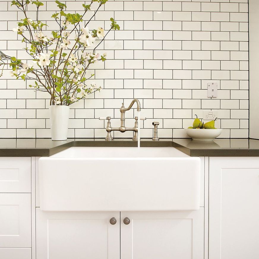 Acquello - White fireclay sink with waste and rack 760 x 460 x 250mm