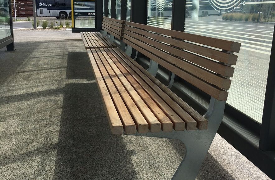 Bus & Train Station Otahuhu - Outdoor Seating