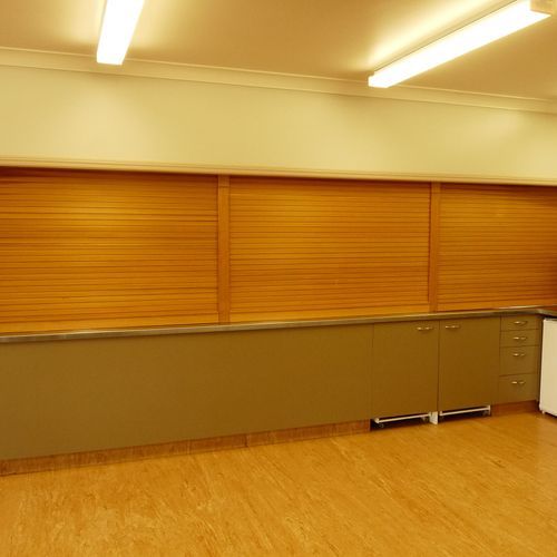 Sage Commercial Servery Doors - Cedar