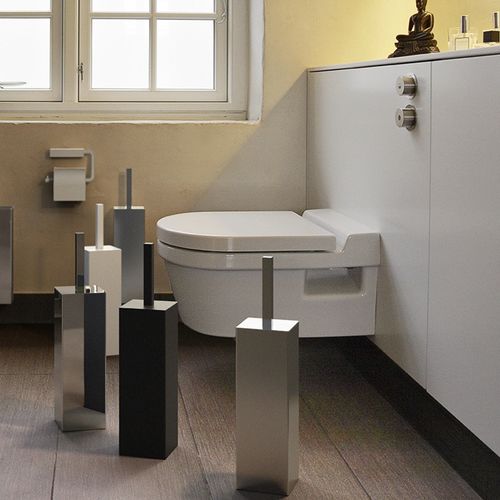 Quadra Bathroom
