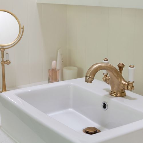 Perrin & Rowe Freestanding Shaving | Vanity Mirror