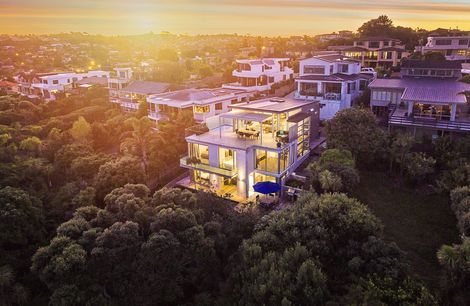 Day Residence