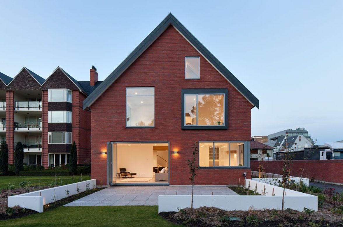 Parkbridge House