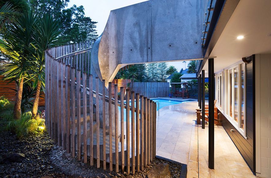 Omana House
