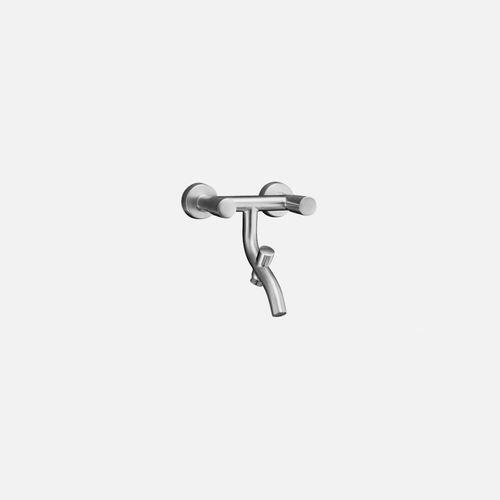 Ono 90 61 Bath Tap with shower hose by QUADRO
