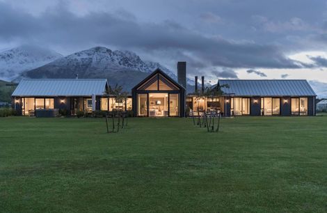 Wakatipu Basin House