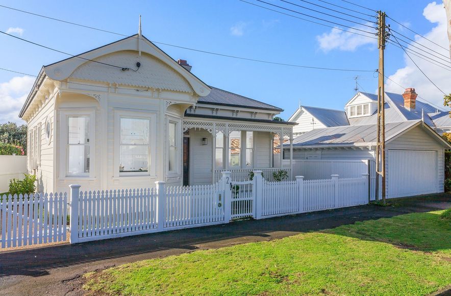 Oxford Terrace, Devonport