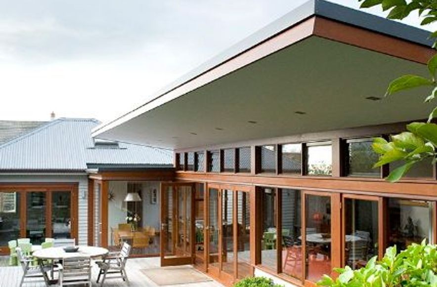 View Road House