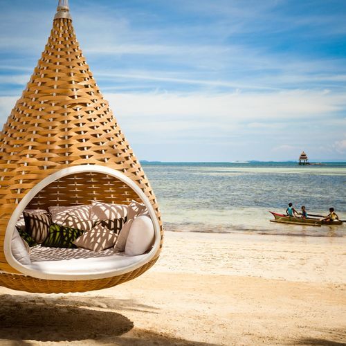 Nestrest Outdoor Lounger by Dedon