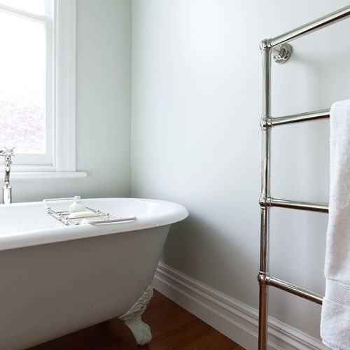 Hawthorn Hill Floor Mounted Towel Warmer