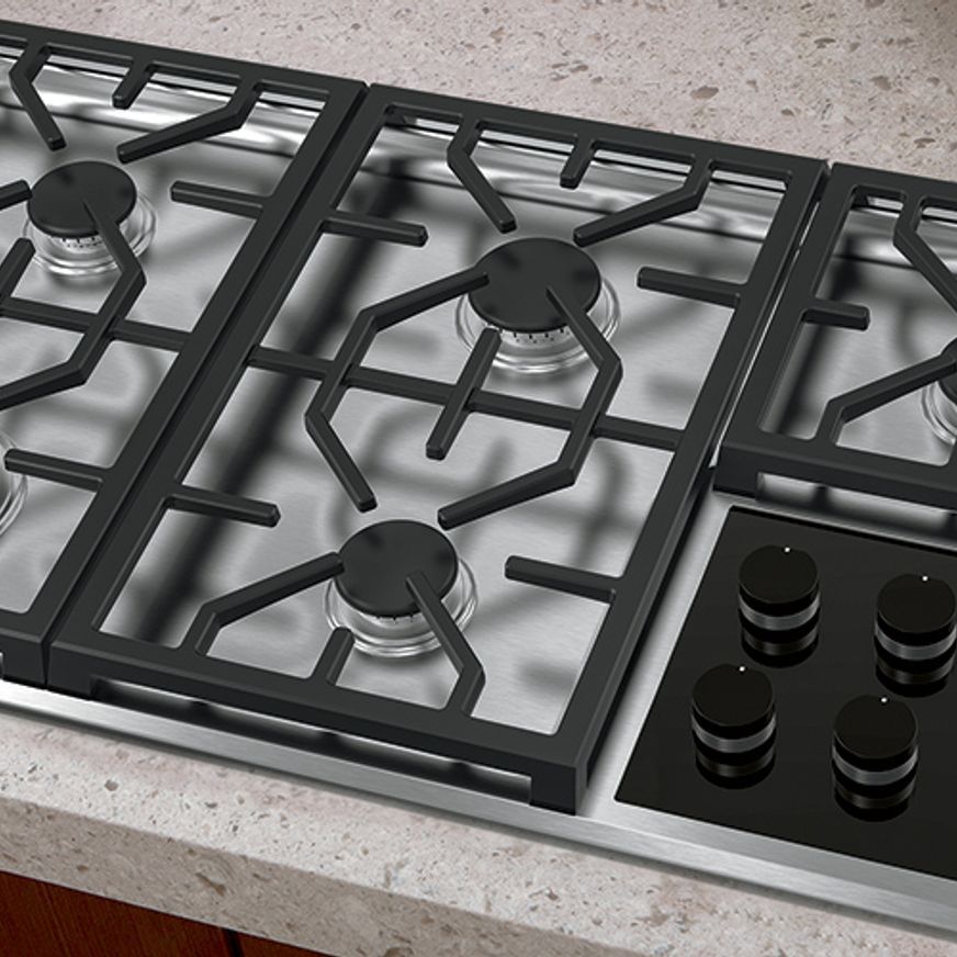 Transitional Gas Cooktop W.910 by WOLF