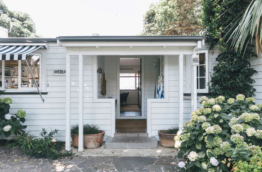 Overlook Cottage - Waiheke Island
