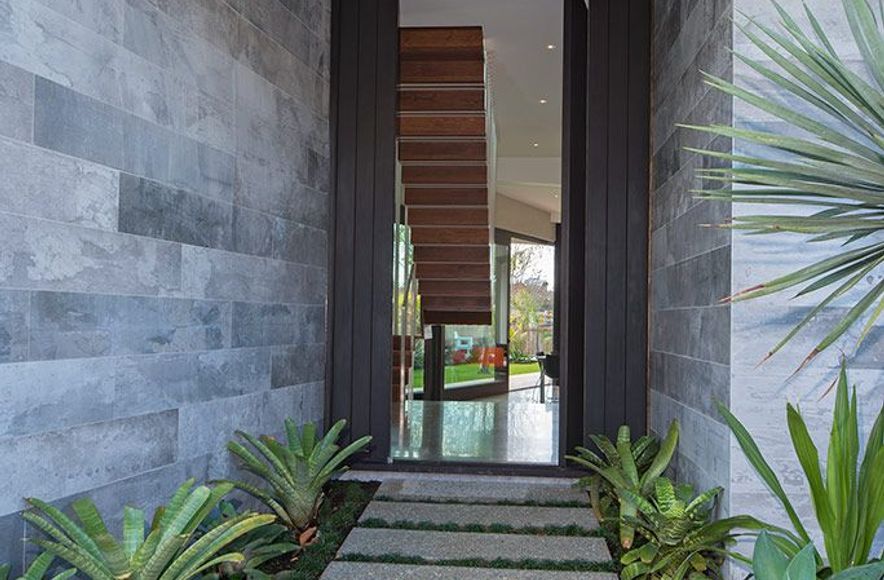 Wedged-In House