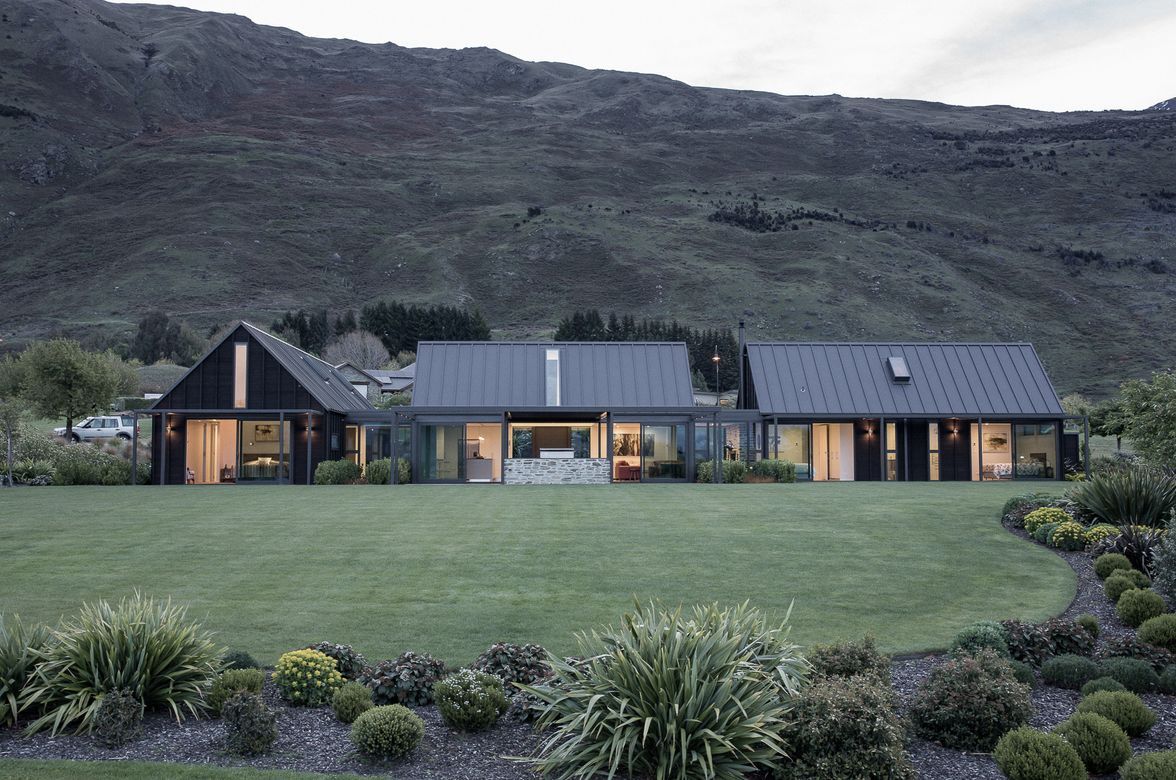 Far Horizon House