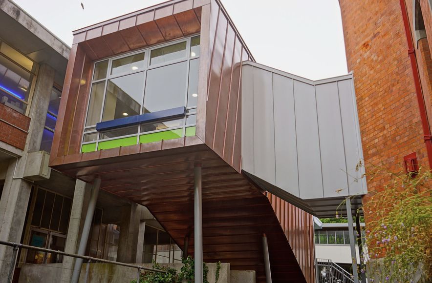Auckland Girls Grammar - Smart Tray Standing Seam Cladding