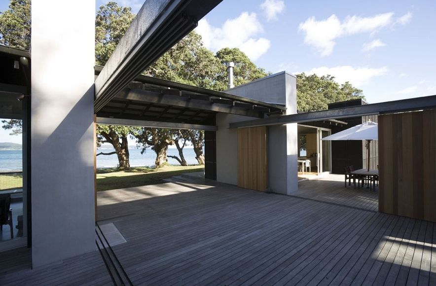 Tawharanui House