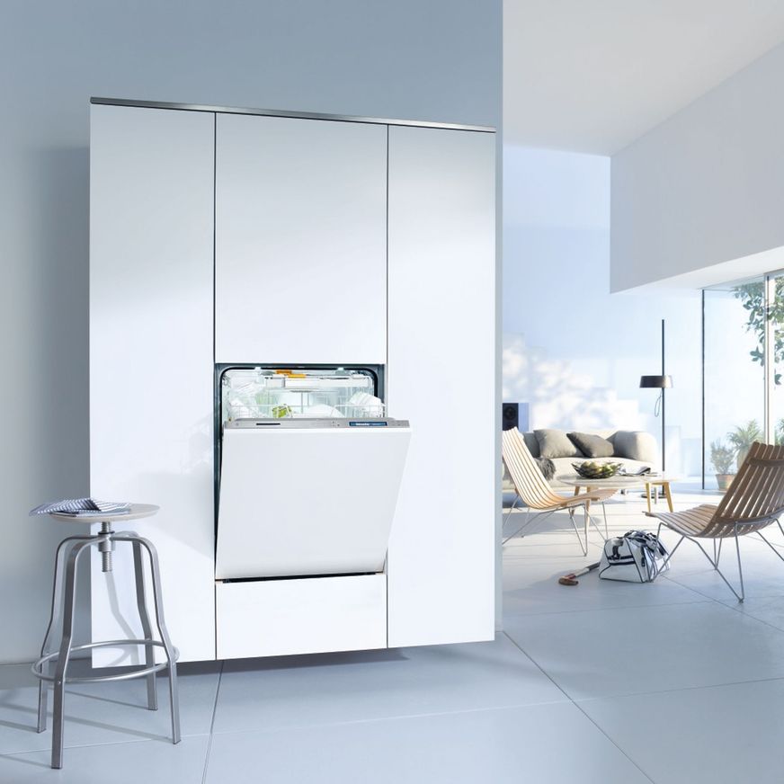 Miele Knock to Open Fully Integrated Dishwasher H.850 