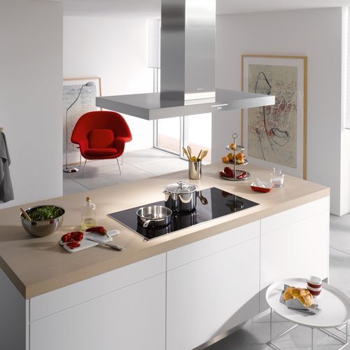 Island Rangehood W.1200 by Miele