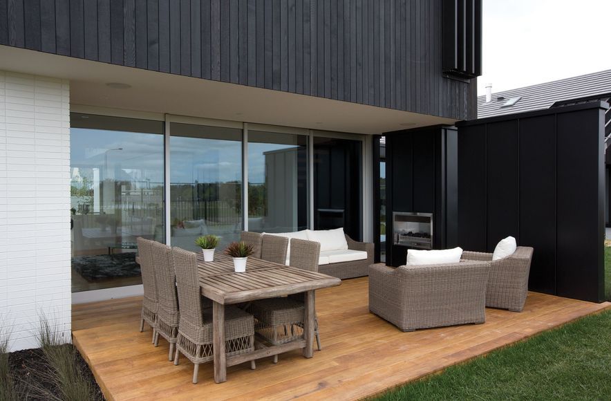 Lombardia Way, Karaka