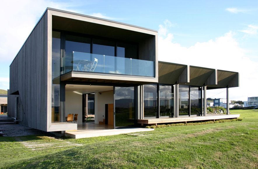 Taumata, Omaha Beach House