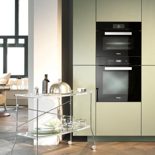 Oven with M touch Controls W.600 by Miele