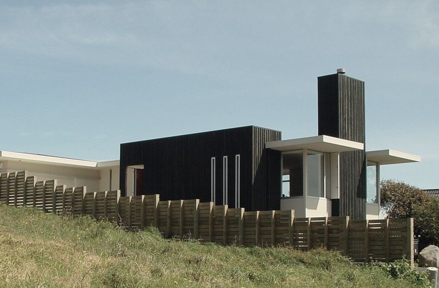 Waikanae House 2004