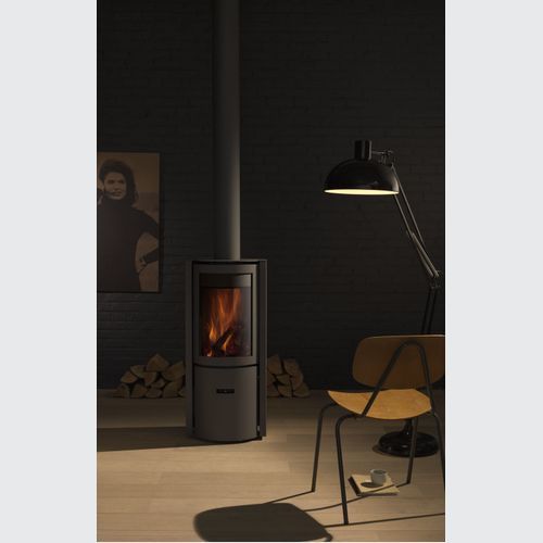 Stûv Compact One Freestanding Wood Fireplace