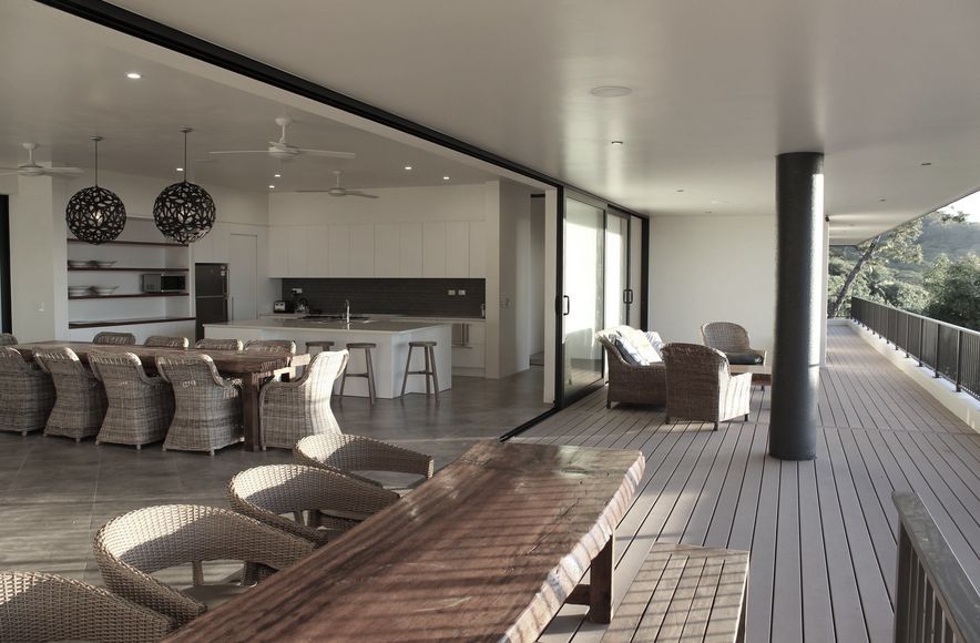 Raro House