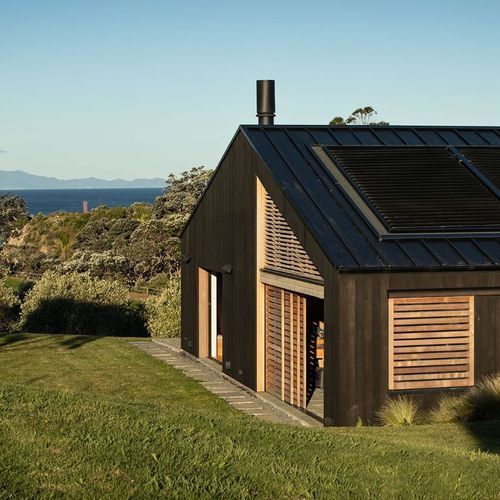 Vertical Shiplap Cedar Weatherboards