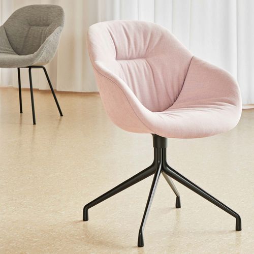 About A Chair AAC121 Soft by HAY