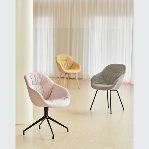 About A Chair AAC121 Soft by HAY
