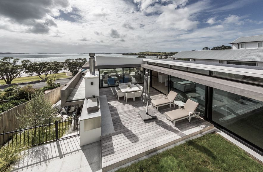 Algies Bay Home