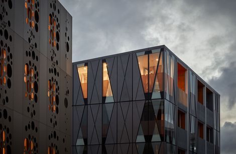 Aria Apartments