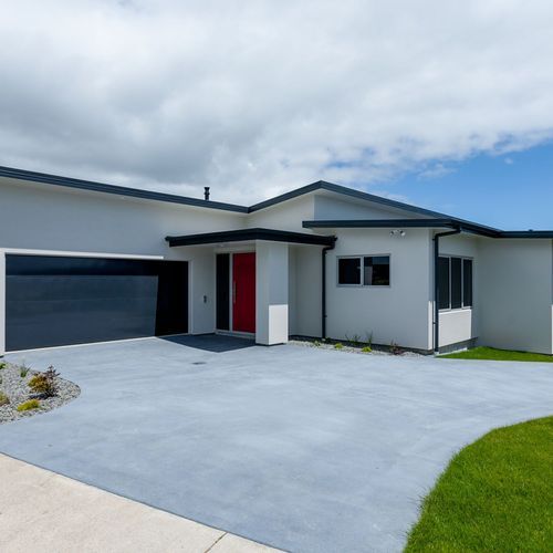 Aspen Sectional Garage Door