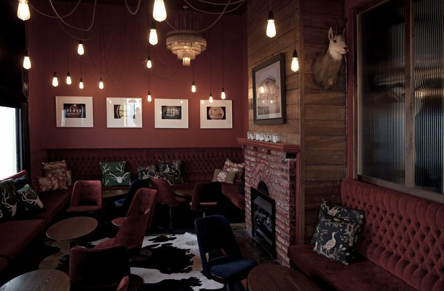 Snug Lounge and Cocktail Bar