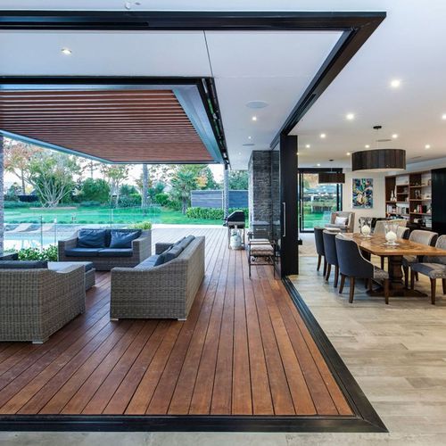 Aura Flued Outdoor Fireplace | 900mm
