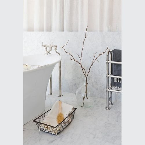 Bath Filler On Floorlegs With Levers