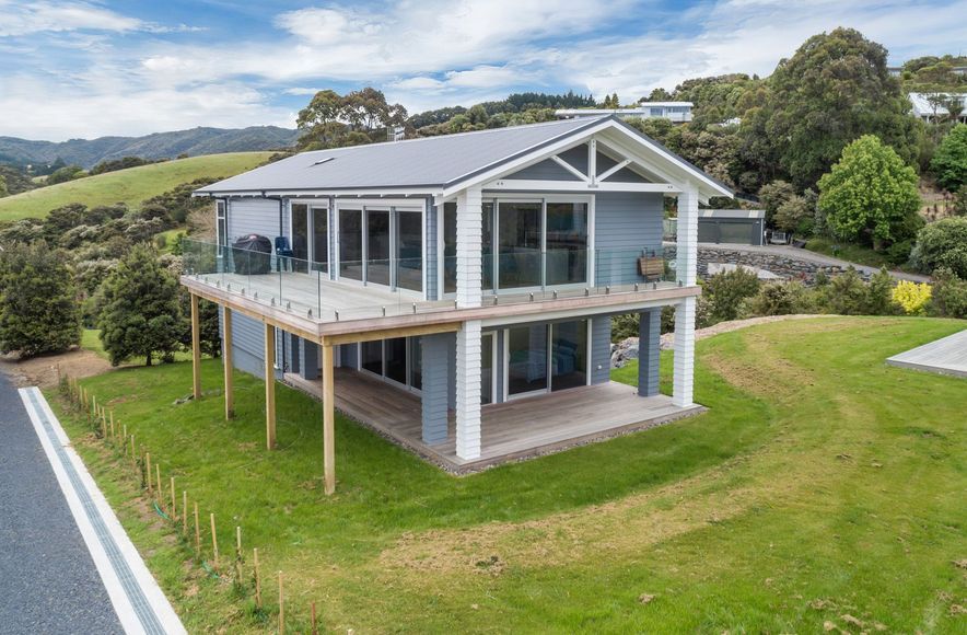 Langs Beach, Northland- Luxury / Beach House / Outdoor Living / New Builds  by Cogan Custom Homes
