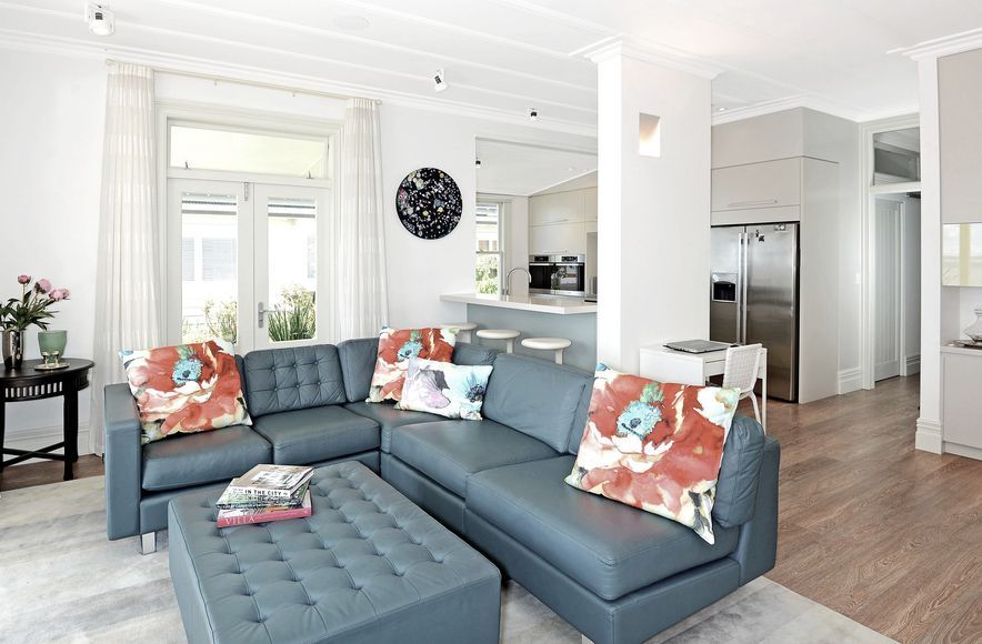 Beachfront Luxury - Cheltanham