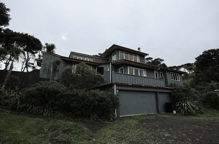 Bethells Beach House