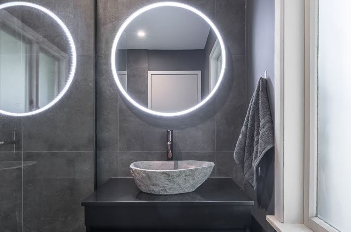 Black Bathroom