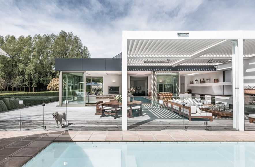 OPEN PLAN LIVING