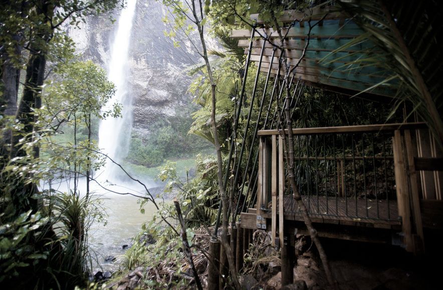 Bridal Veil Falls Viewing Shelter   Search