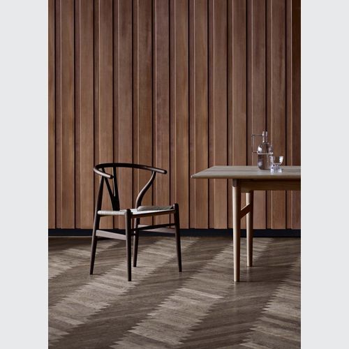 CH24 Wishbone Chair by Carl Hansen + Son