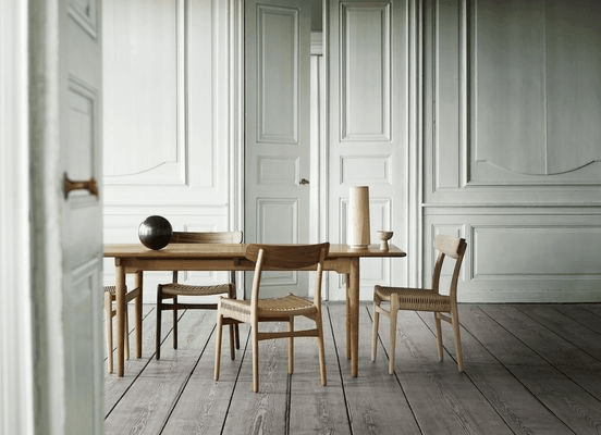 CH327 Table by Carl Hansen + Son