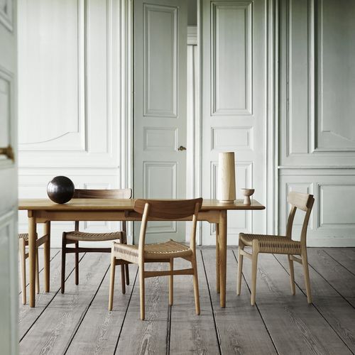CH327 Table by Carl Hansen + Son